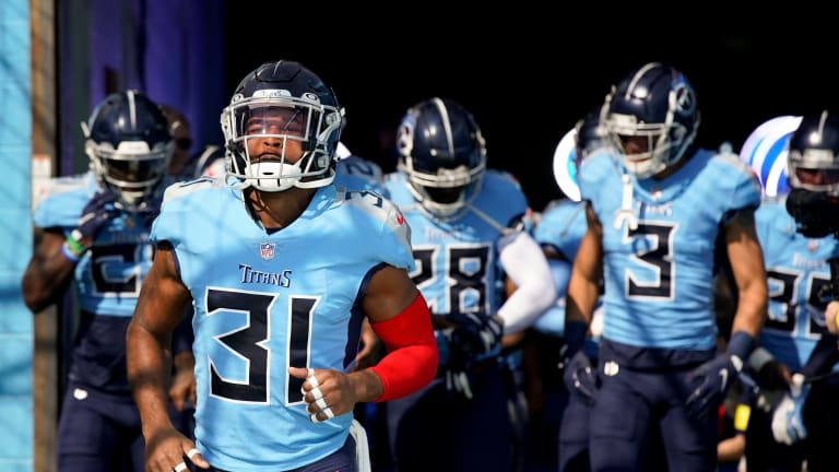 Kevin Byard Wears Off-White Air Jordans Before Titans Game